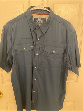 Ag Gear Men’s Short-Sleeve Button-Down Shirt in Teal Blue